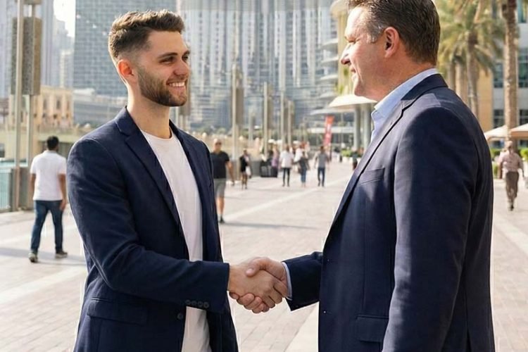 ck stretta di mano affari Dubai